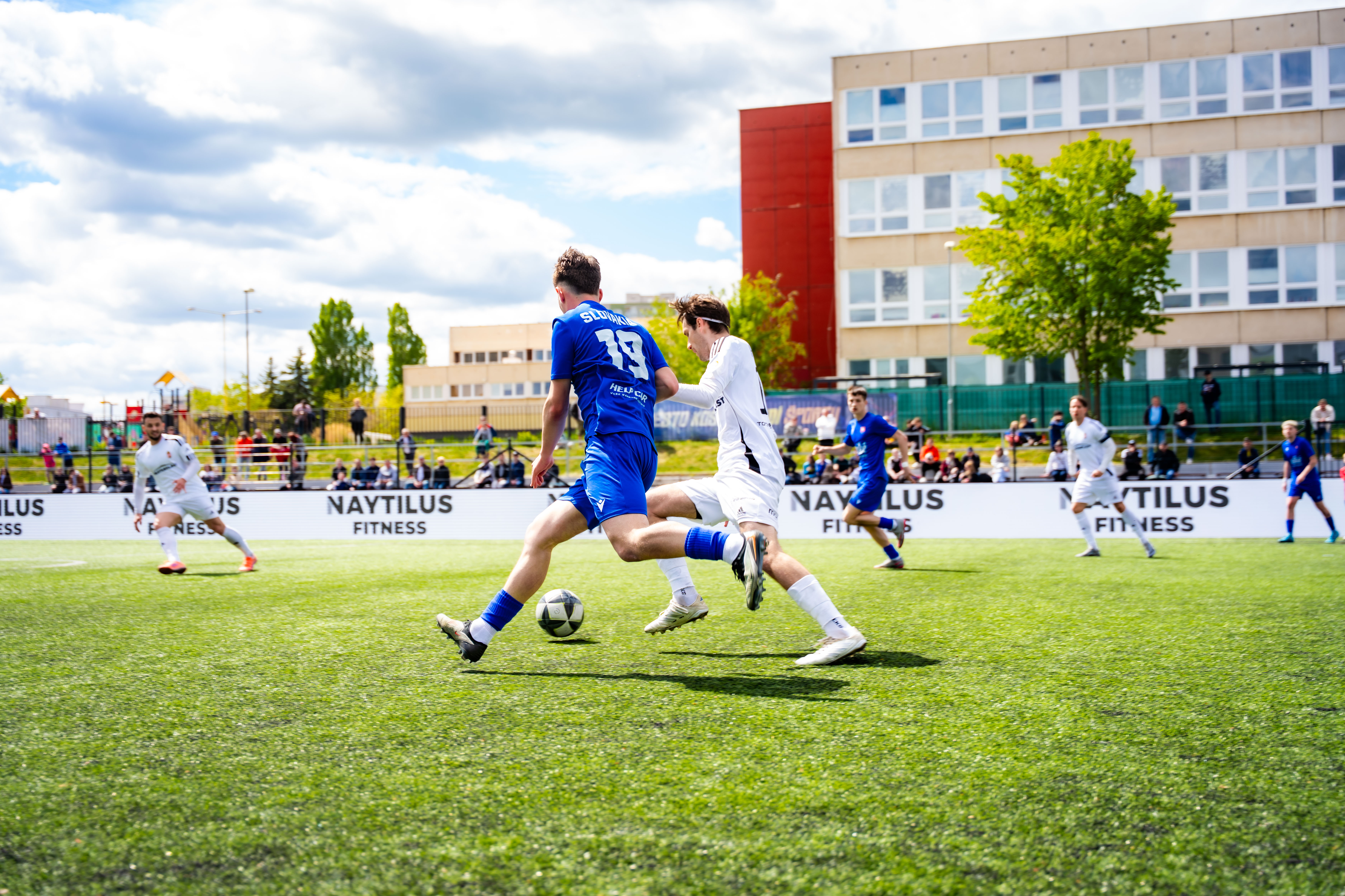 Odovzdavanie cien vytazom Majstrostiev Europy v malom futbale-1-4